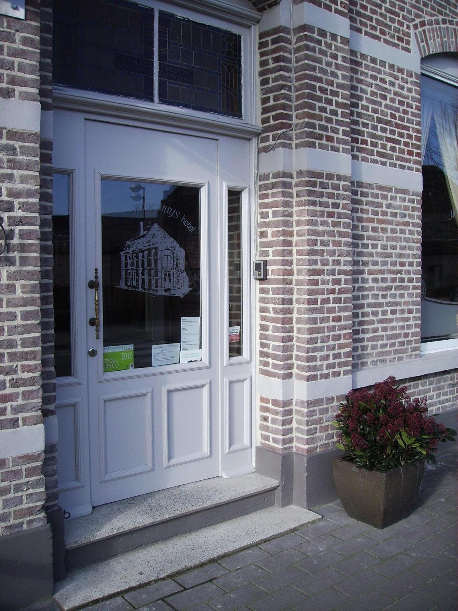 Hotel Hooghuys Hamont-Achel Exterior foto